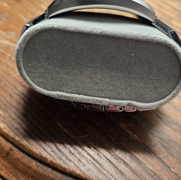 Men's Bulova 96A185 curved watch with blue dial. - Picture 6 of 8